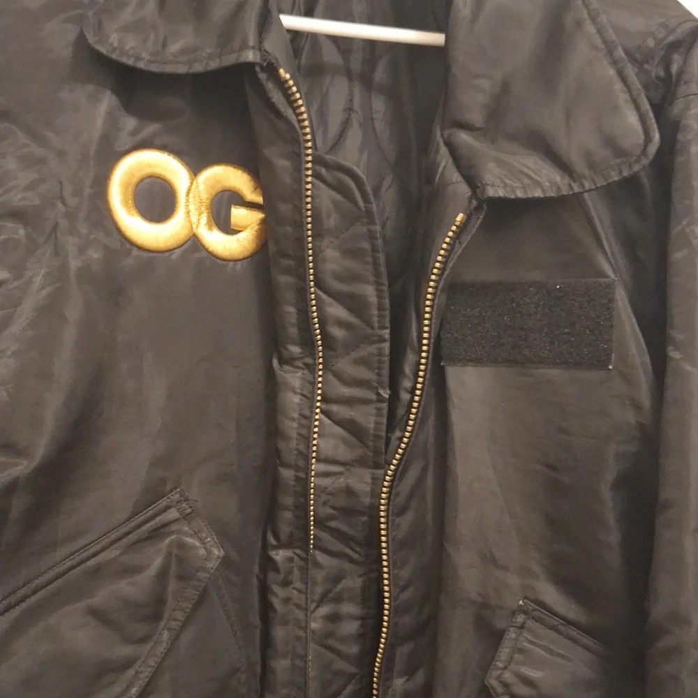 JACKET - Picture 10 of 11